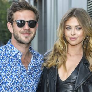 Zakochani Antek Królikowski i Joanna Opozda wtuleni w siebie. Tak żegnają wakacje [ZDJĘCIA]                  