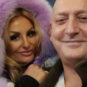 "Królowe życia". Jacek na zdjęciu sprzed lat! "Jak Pudzian". Przyjaciel Dagmary bardzo się zmienił? [ZDJĘCIE]      