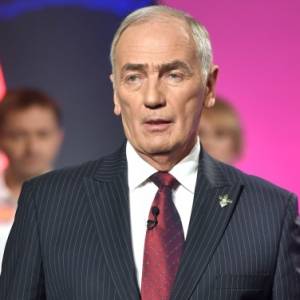 Wpadka w "Familiadzie". Ta odpowiedź zdziwiła nawet Karola Strasburgera! [WIDEO]                  