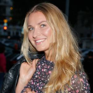 Joanna Moro nago na pomoście. Aktorka pokazała zbyt wiele?