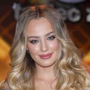 Wiktoria Gąsiewska pokazała zdjęcie z nową miłością. "Zakochałam się" [FOTO]