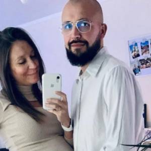 Aneta ze "ŚOPW" pokazała zdjęcie syna. "Dodać okulary i Tata jak nic". Widzicie podobieństwo? [FOTO]