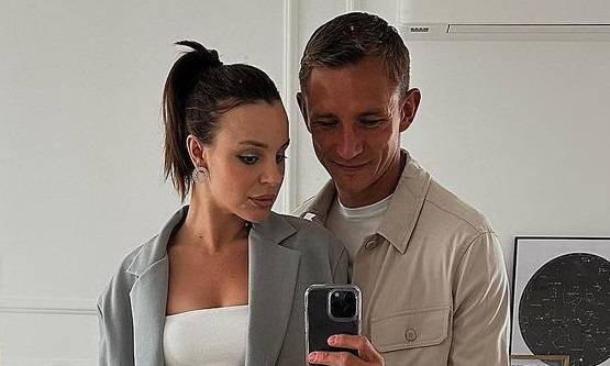 Paulina Rzeźniczak jest w ciąży. Po raz pierwszy odsłoniła zaokrąglony brzuszek [WIDEO]