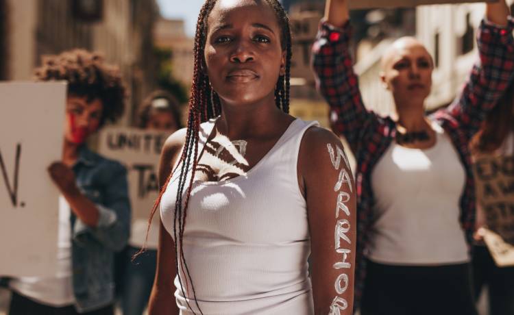 Blackout Tuesday. Sieć zalały zdjęcia czarnych kwadratów 