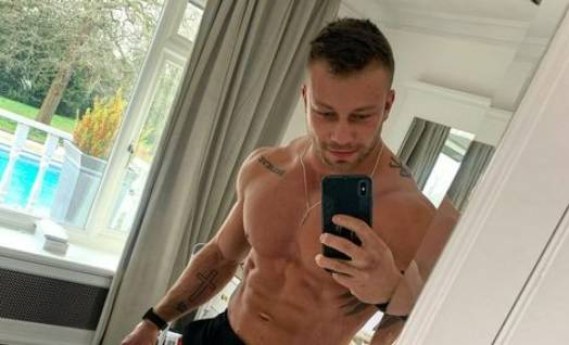 Mikołaj z "Love Island" spotyka się z inną uczestniczką show! "Tak, jesteśmy razem" [ZDJĘCIE]