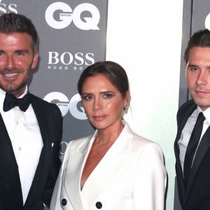 David Beckham jako dumny teść. 23-letni syn Beckhamów wziął ślub! Kim jest jego żona? [FOTO]                                        