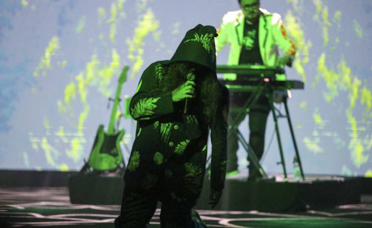 Popularna grupa wyrzuca wokalistę za wypowiedzi o wojnie w Ukrainie. "Przynosi wstyd"