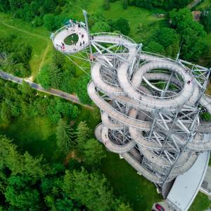 TOP 5 wież widokowych w Polsce. Gdzie warto pojechać na wycieczkę?