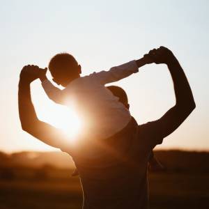 Znak zodiaku a ojciec. Jaki jest tata według astrologii?