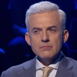 Milionerzy. Która królowa trzęsie państwem w "Alicji w Krainie Czarów"? Co znaczy halal? Mandżur to? 