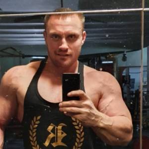 Krzysztof z "Gogglebox" pokazał partnerkę. "Prawdziwa rakieta" - komplementują internauci [ZDJĘCIE]