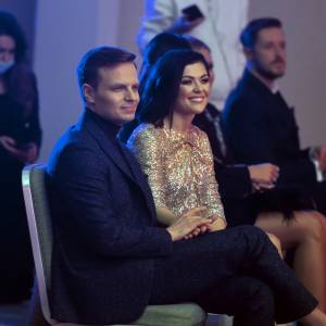 Hakiel mówi o zdradzie Cichopek. "Okazuje się, że osoba z którą żyjesz, jest kimś innym"