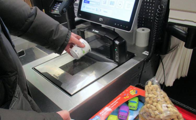 Nie kupisz już tego bez DOWODU OSOBISTEGO. Sklepy rozpoczynają kontrole