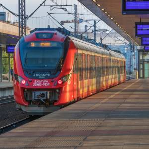 Pociąg SAM SIĘ NAPRAWIŁ po awarii? Ciąg dalszy skandalu na polskiej kolei