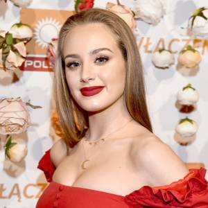 Wiktoria Gąsiewska w piekielnie seksownym wydaniu. Śmiałe kadry robią wrażenie