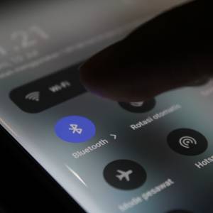 Lepiej wyłącz Bluetooth, gdy go nie używasz. Specjaliści nie pozostawiają wątpliwości