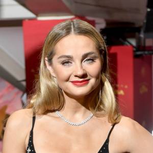 Czas się dla niej zatrzymał? Małgorzata Socha wzięła udział w odważnej sesji! [FOTO]