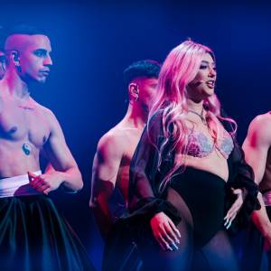 Eurowizja 2022. "Niestosowny strój" albańskiej wokalistki i skandaliczny wpis 