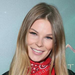 Małgorzata Tomaszewska wrzuciła zdjęcia zrobione zaraz po porodzie. "Trwał dwie godziny" [FOTO]