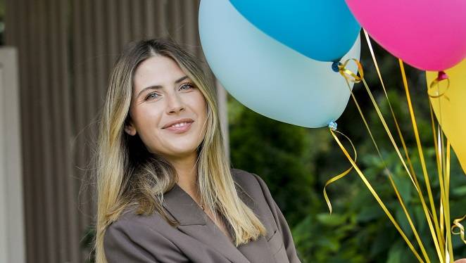 Dziennikarka "Pytania na śniadanie" dumnie prezentuje ciążowe krągłości. "Kwitnąco wyglądasz" [ZDJĘCIE]