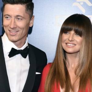 Anna i Robert Lewandowscy przekazali milion euro na walkę z koronawirusem. Piękny gest sportowej pary                                