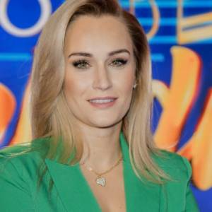 "Rolnik szuka żony". Kamila i inny uczestnik show razem na nowym zdjęciu. Kto znalazł się u boku pięknej uczestniczki?