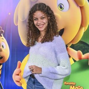 Emilia Dankwa przeszła szokującą metamorfozę. To prawdziwy efekt wow! Po burzy loków zostało jedynie wspomnienie  [ZDJĘCIA]            