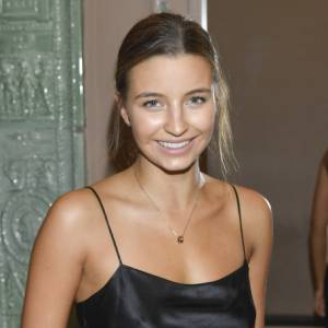 Julia Wieniawa uwodzi na rajskich wakacjach. Aktorka śmiało eksponuje wdzięki [ZDJĘCIA]