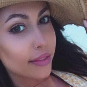 Viola Nowasielska z "Hotelu Paradise" pokazała się nago. "Petarda"