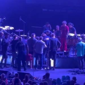 Ten koncert nie skończył się dobrze. Santana został przewieziony do szpitala