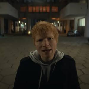 Ed Sheeran w Kijowie. Muzyk nagrał teledysk do "2step" w Ukrainie [WIDEO]