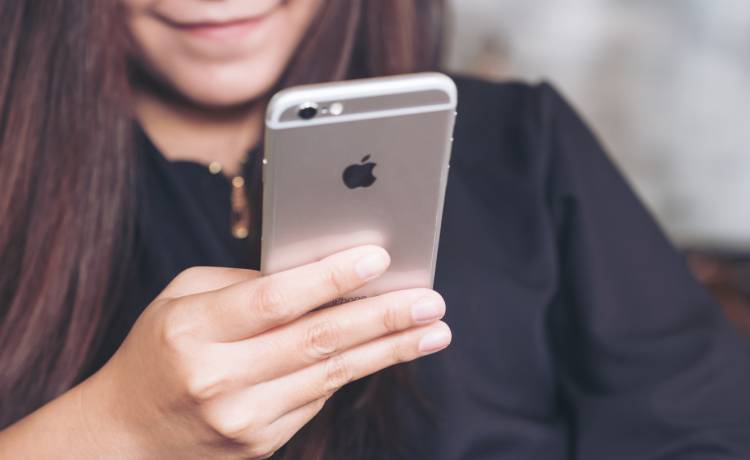 Apple wdraża nową funkcję. Może być niesumienna, ale zaawansowana? Producent wyjaśnia