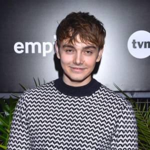 JDabrowsky pokazał się bez koszulki! Youtuber zachwyca metamorfozą [FOTO]