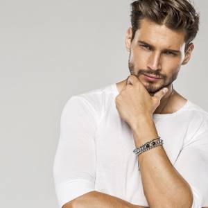 Magazyn "People” wybrał „Najseksowniejszego żyjącego mężczyznę” roku 2021. Został nim znany aktor