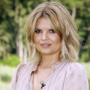 Marta Manowska zmieniła fryzurę. Prowadząca program: "Rolnik szuka żony" pożegnała się z dawnym kolorem!        