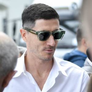 Robert Lewandowski przechodzi do FC Barcelony? Zagraniczne media podają ogromną kwotę za najgłośniejszy transfer! 