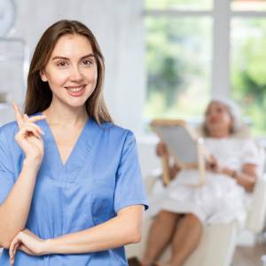 Ekspertka obala 4 mity na temat pielęgnacji włosów. „Polki robią to od lat, a to ściema!”