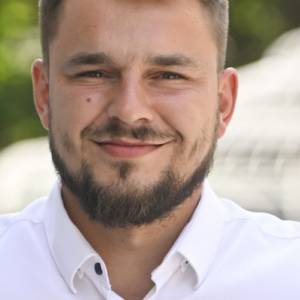 Artur z "Rolnik szuka żony" na zdjęciach sprzed dziesięciu lat. Nie do wiary, jak się zmienił!