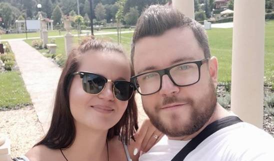 Wojtek ze "Ślubu..." tłumaczy się z nieobecności na Instagramie. Mężczyzna pokazał zaskakujące zdjęcie Agnieszki