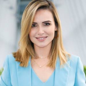 Marta Żmuda-Trzebiatowska w hollywoodzkiej kreacji. Internauci komplementują: "Bogini"!