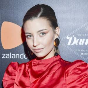 Julia Wieniawa jest córką znanego artysty. Zdradziła, dlaczego o nim nie mówi