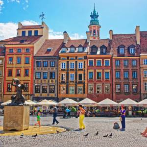 W Warszawie powstał mural dedykowany służbie zdrowia. Tak Polacy dziękują za walkę z koronawirusem                                                               