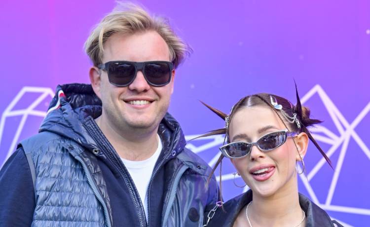 Wieszczyli Roxie rychłe rozstanie z narzeczonym. Nowy wpis mówi wszystko [FOTO] 