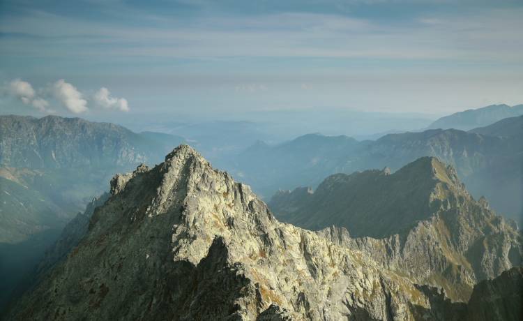 Nagranie z Rysów zszokowało internautów. Leśniczy apeluje do turystów! [WIDEO]