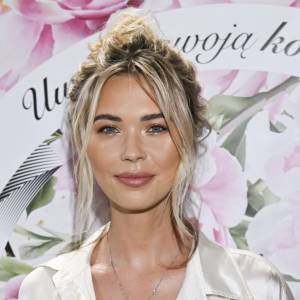 Sandra Kubicka bliska łez. Zwróciła się do fanów z wieścią. "Co to jest za początek roku" [FOTO]
