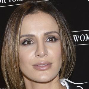 Sara Boruc pozuje z najstarszą córką. Tak wygląda 18-letnia Oliwia [ZDJĘCIA]