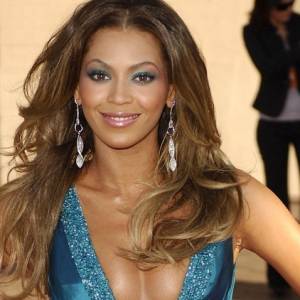 Beyoncé wraz z córką w teledysku do piosenki promującej "Króla Lwa". Zobaczcie, jak zaprezentowały się w "Spirit"! [WIDEO]