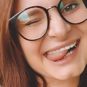 Justyna ze "ŚOPW" wyleciała do Kenii. Kadr z pierścionkiem zaskoczył internautów: "Powiedziałam tak" [FOTO]