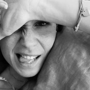 Aneta ze "Ślubu..." odsłania wdzięki w czerwonym bikini! 