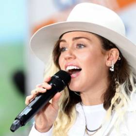 RMF Extra: Miley Cyrus schudła? Te zdjęcia budzą niepokój wśród jej fanów